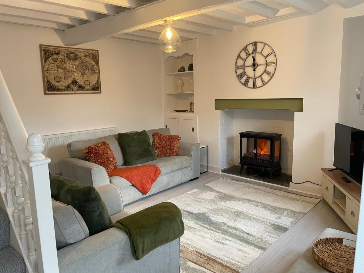 Sarn Y Mynach - Traditional Welsh Holiday home Llandudno Junction